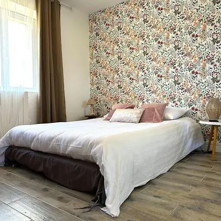 Apartment Evasion Pres De Verneuil D'avre, Charme Assure ! *